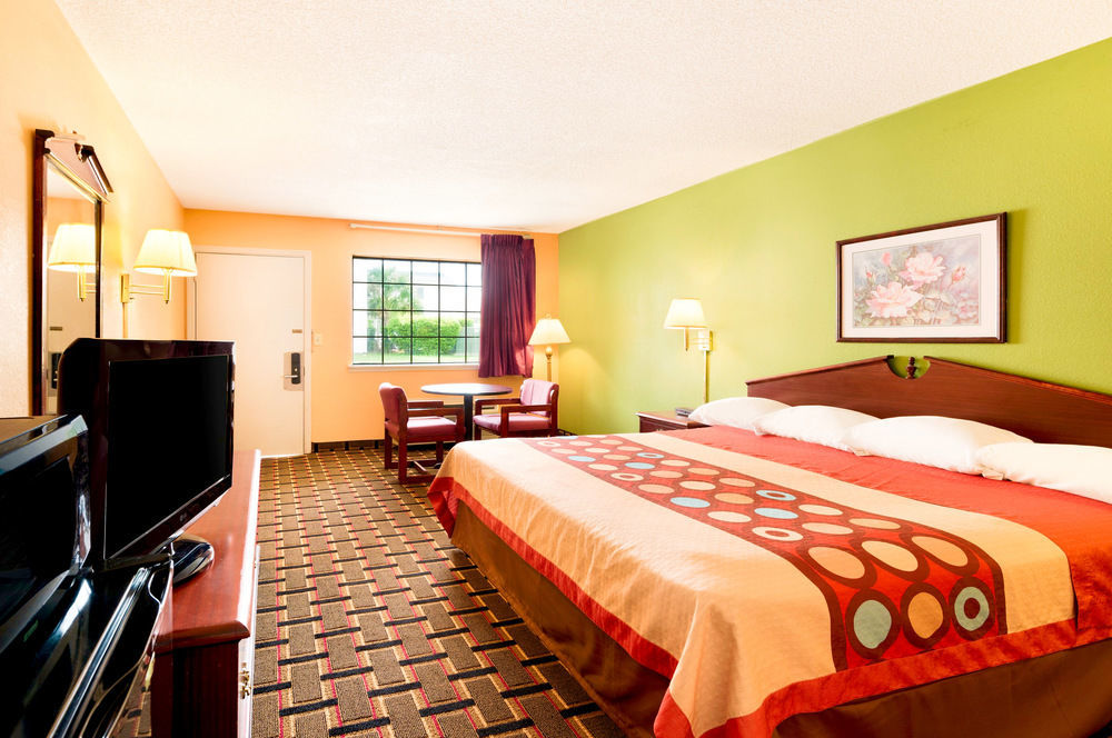 Americas Best Value Inn Дариен Экстерьер фото